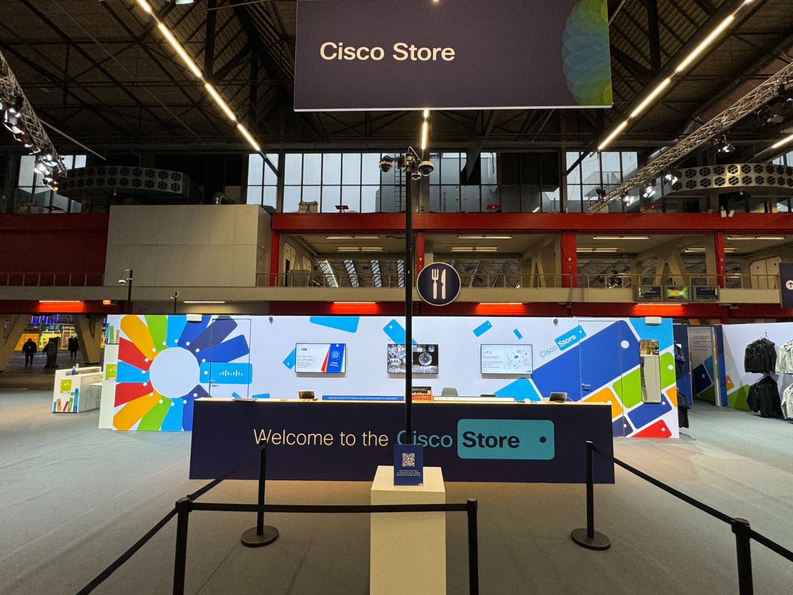 Take a Cisco Store Tech Lab Tour